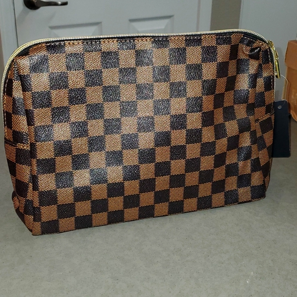 Source Unknown Brown and Dark Brown Checkered Cosmetic Pouch with Gold Zipper